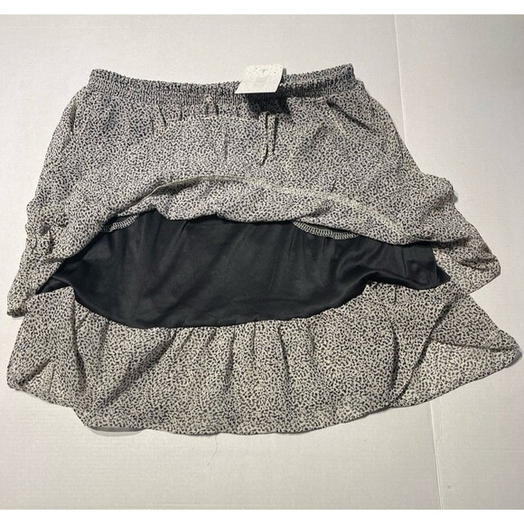 Sienna Sky Tiered Ruffle Skirt Size S New With Tag - Picture 4 of 8